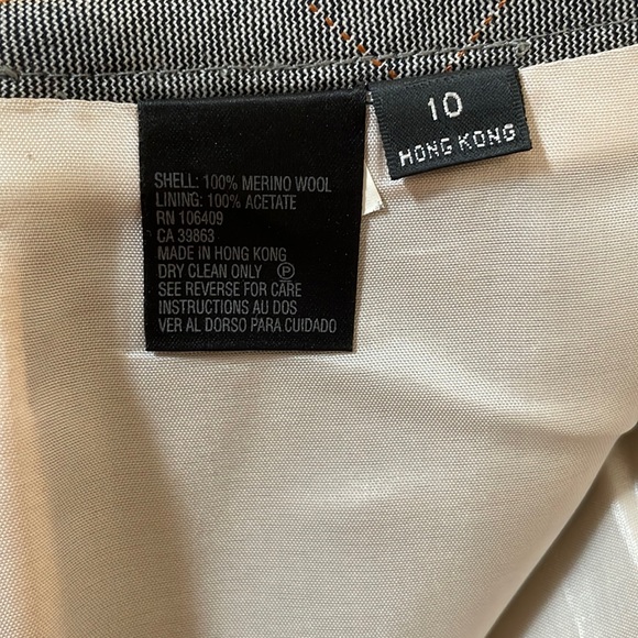 Ann Taylor gray and pink wool fully lined skirt – size 10; gorgeous pleat design - Picture 6 of 8